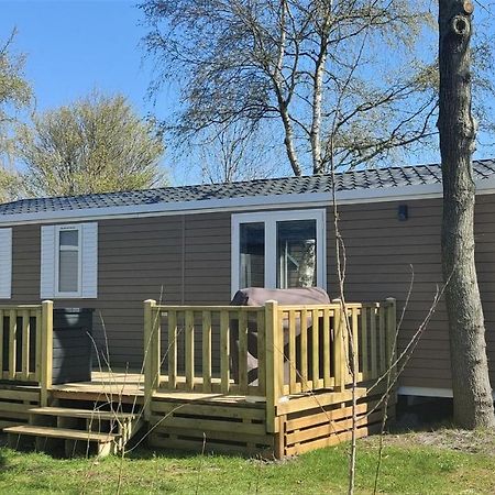 Bj Chalets - De Rug 3 - Vakantiepark Lauwersoog - Luxe Chalet Met Vaatwasser En Inloopkast! Vroege Incheck! Met Airco! Exteriör bild