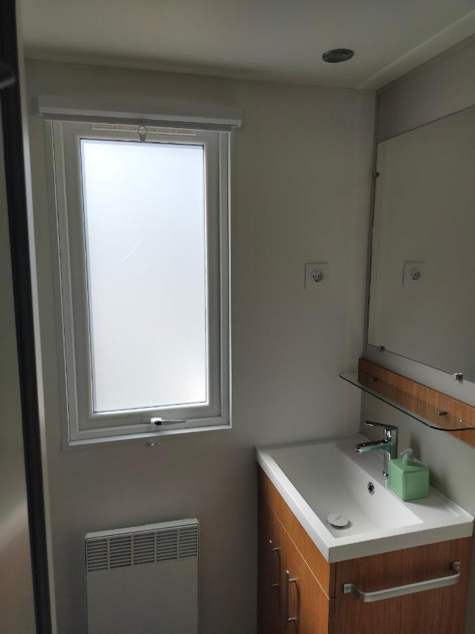 Bj Chalets - De Rug 3 - Vakantiepark Lauwersoog - Luxe Chalet Met Vaatwasser En Inloopkast! Vroege Incheck! Met Airco! Exteriör bild